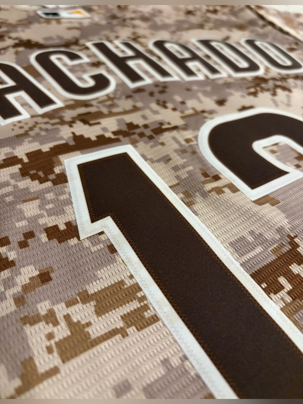 Nike Authentic San Diego Padres Manny Machado #13 Camo MLB Jersey Men’s Sz: M - Picture 8 of 9